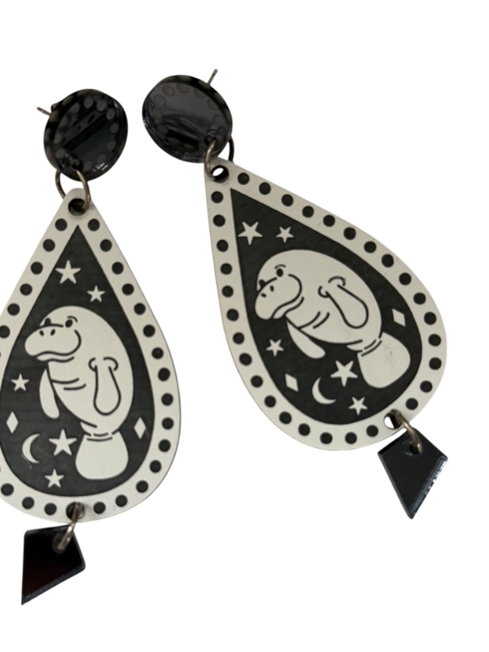 Bundle of cute handcrafted animal earrings. Manatees, squirrels and bluebirds 🤗 - Picture 5 of 11